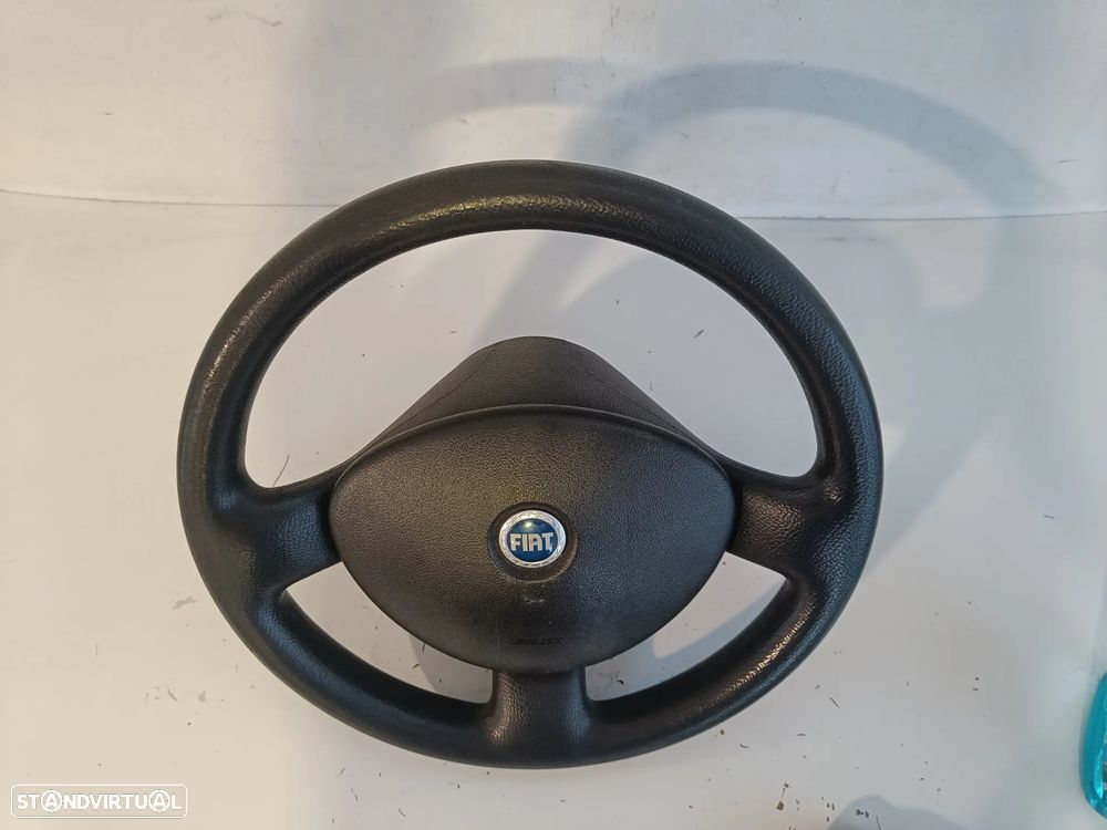 Volante Fiat Punto 2004 - 5