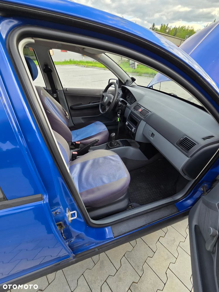 Skoda Fabia 1.4 - 13