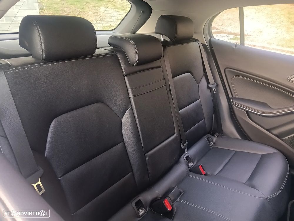 Mercedes-Benz GLA 180 d Style Aut. - 29