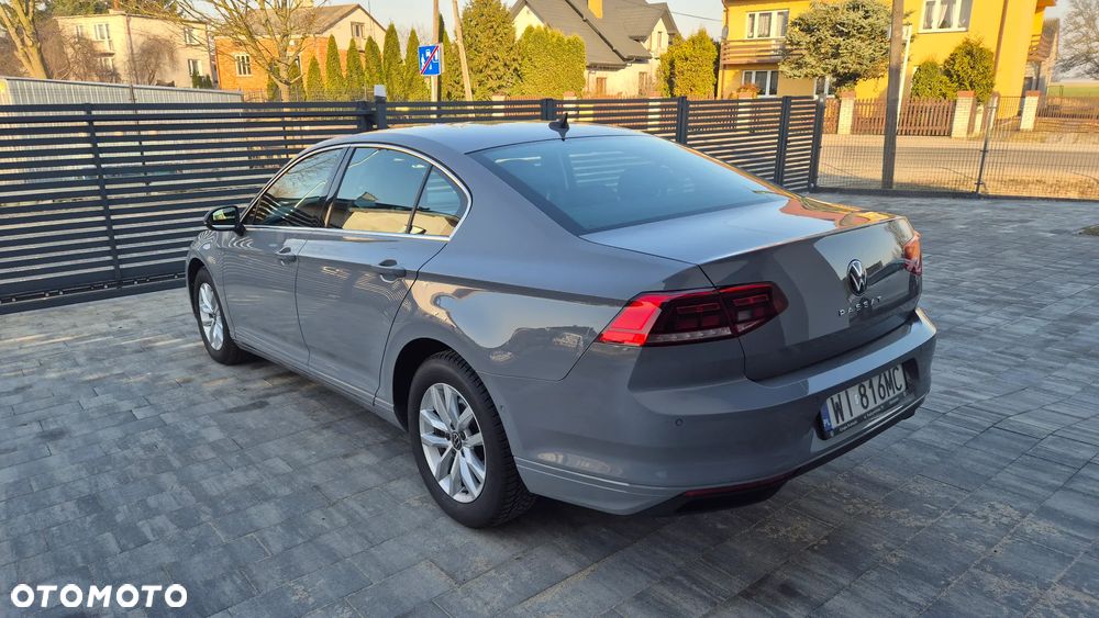 Volkswagen Passat 1.5 TSI EVO Business - 4