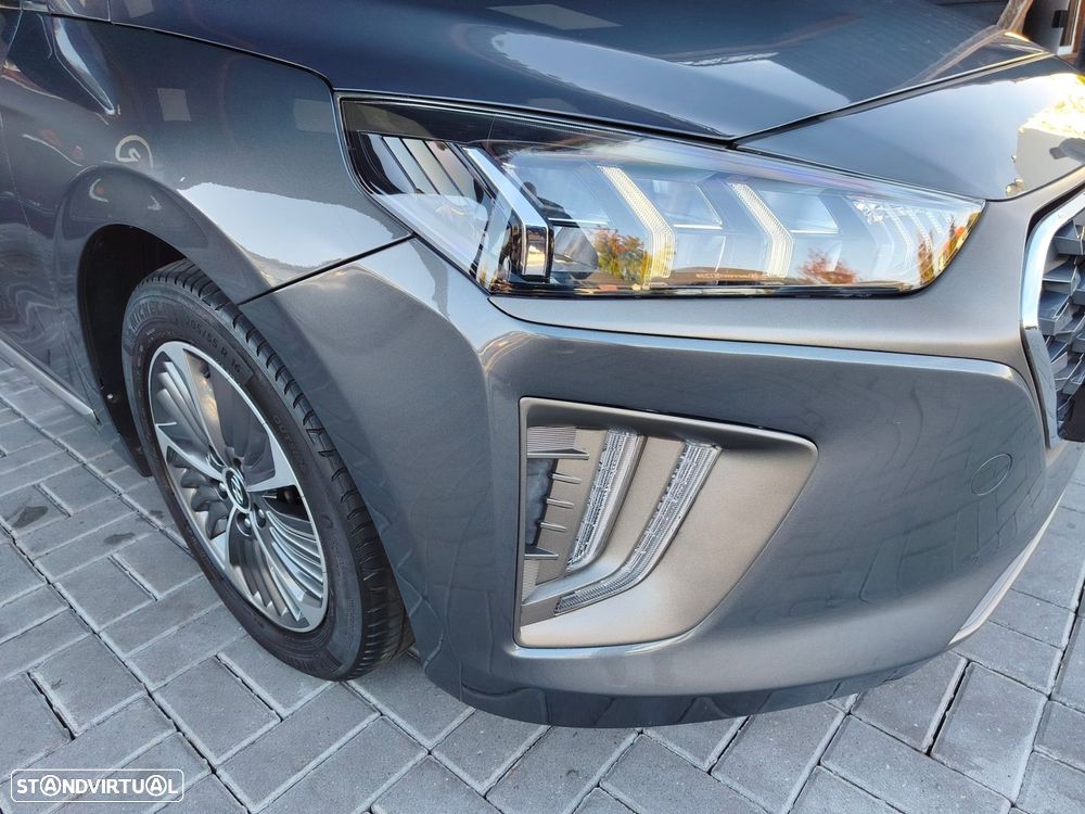 Hyundai Ioniq - 48