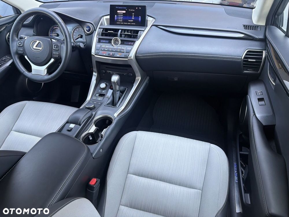 Lexus NX 300h Elite AWD - 16
