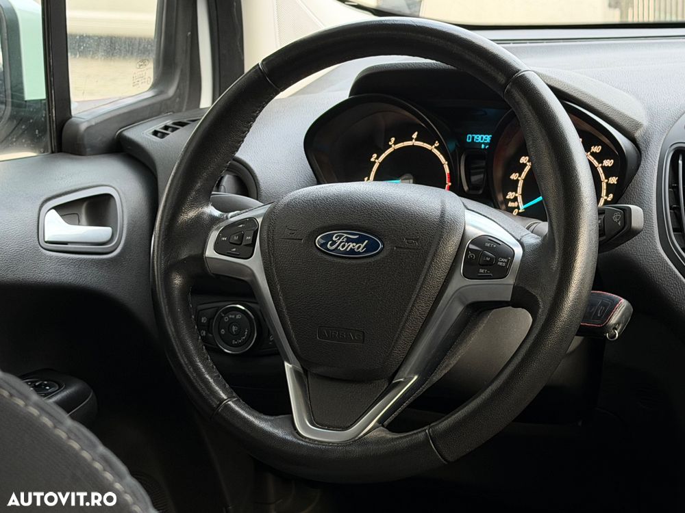Ford Tourneo Courier 1.0 EcoBoost S&S Trend - 4