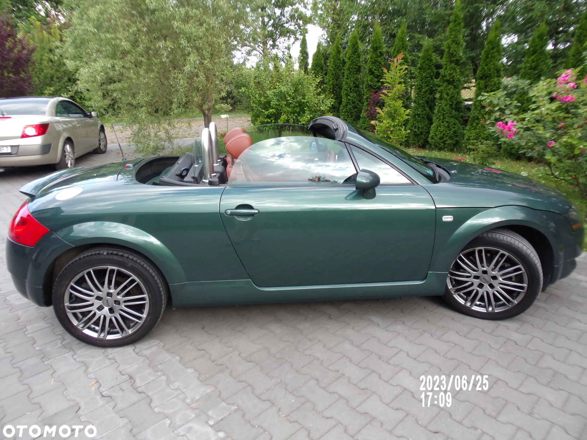 Audi TT Coupé Roadster 1.8T - 15