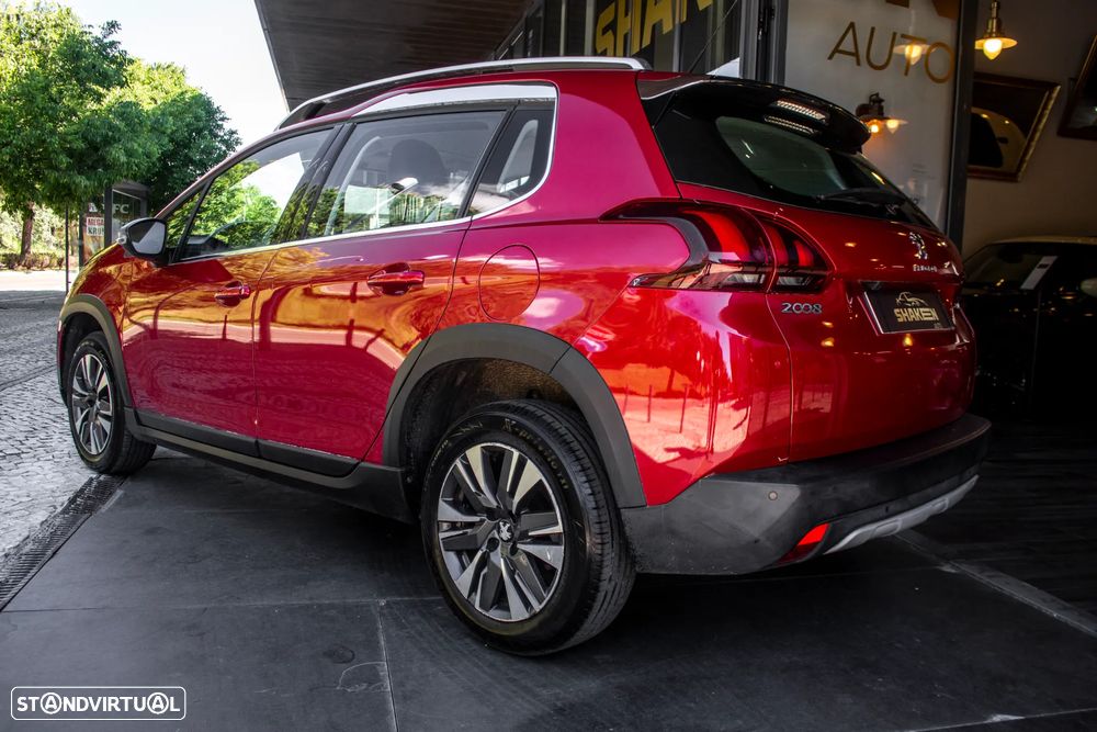 Peugeot 2008 PureTech 110 Stop&Start Allure - 2