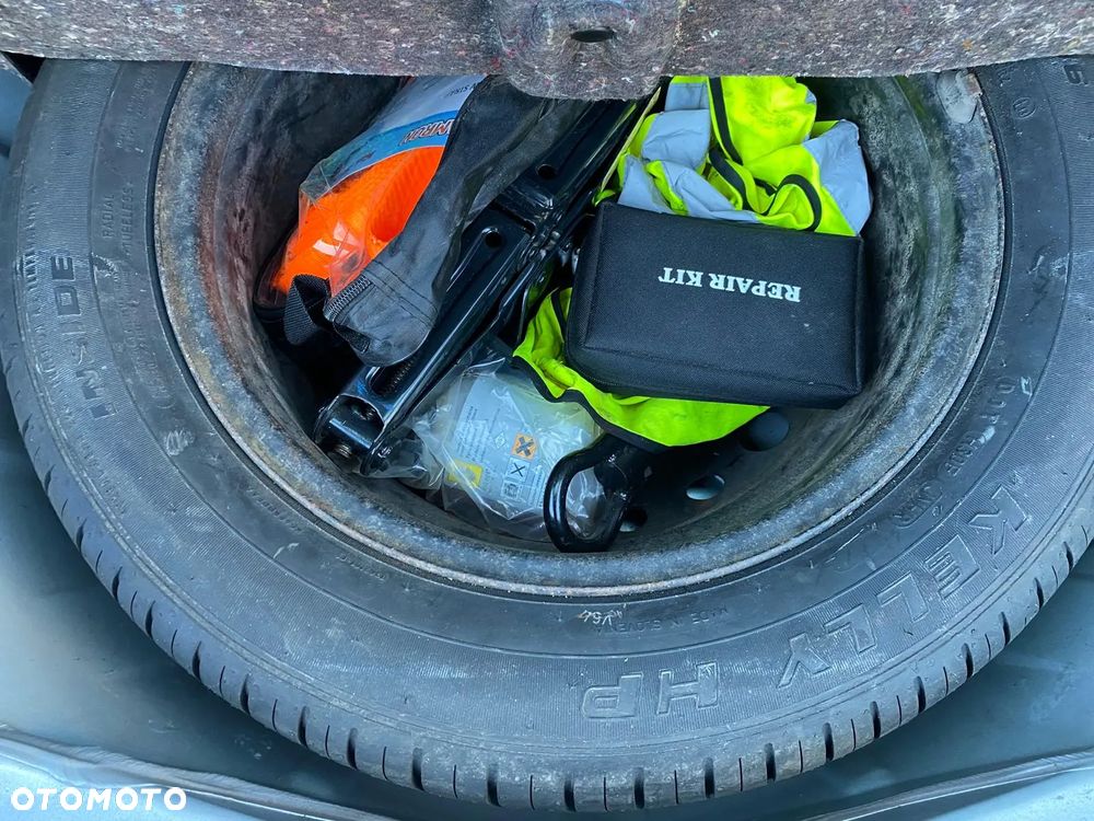 Renault Laguna 2.0 dCi Bose Edition - 9