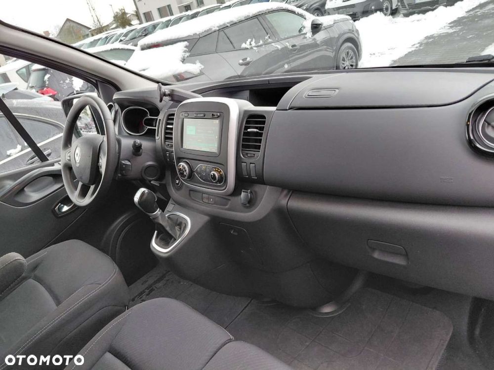 Renault TRAFIC - 16