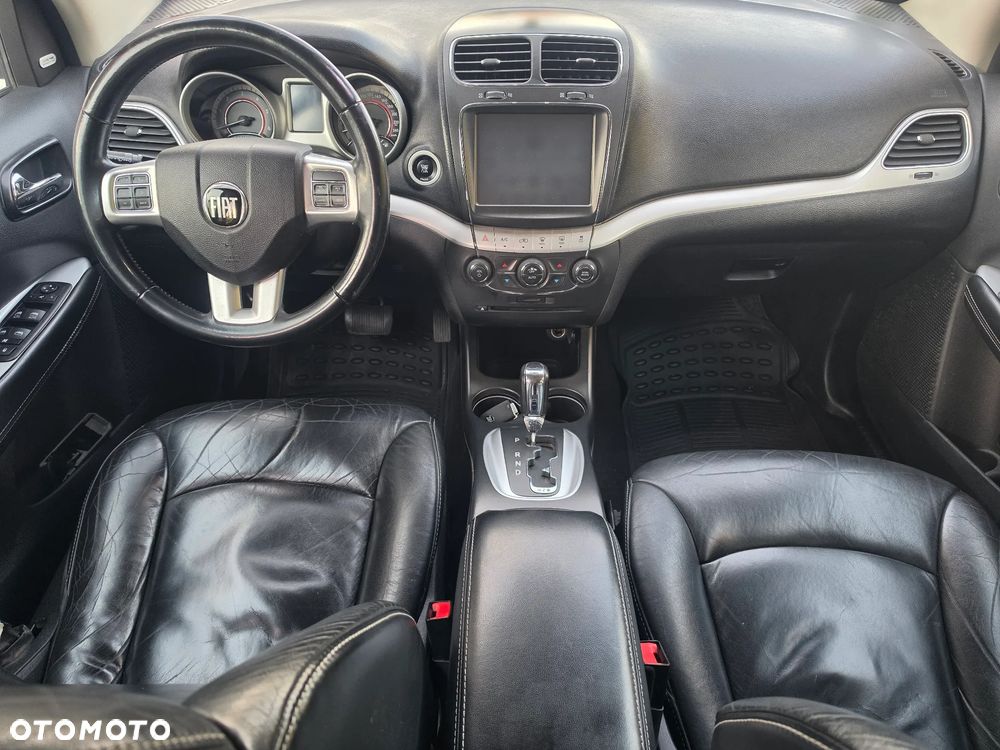 Fiat Freemont 2.0 Multijet Lounge AWD - 16