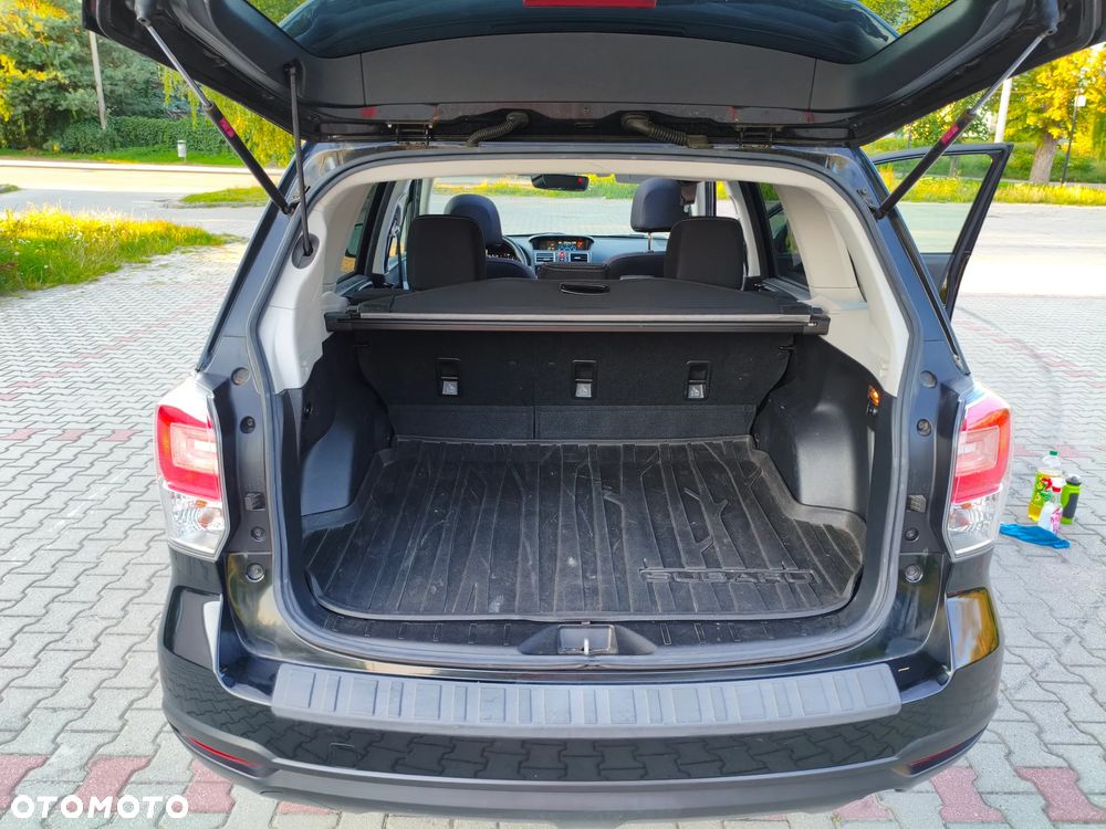 Subaru Forester 2.5 X Premium - 14