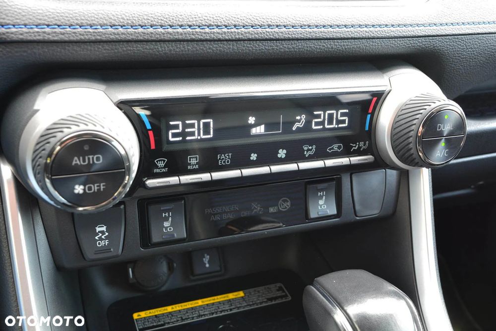 Toyota RAV4 - 25