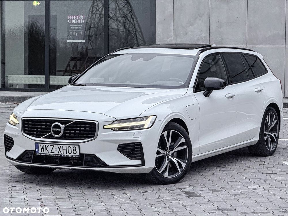 Volvo V60 T8 AWD Recharge Geartronic RDesign - 1