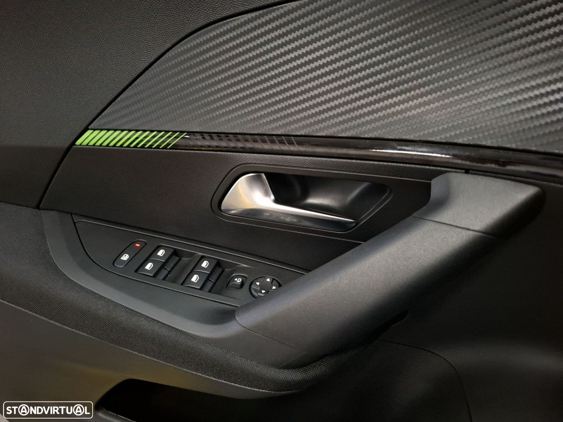 Peugeot e-2008 54 kWh Active - 22