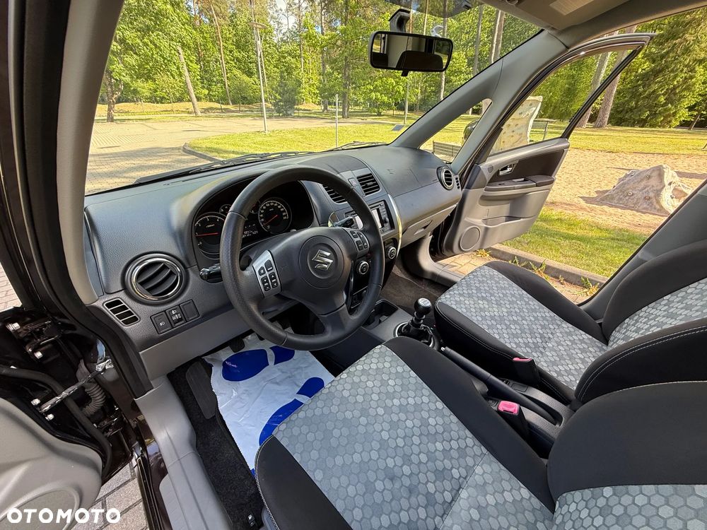 Suzuki SX4 - 26