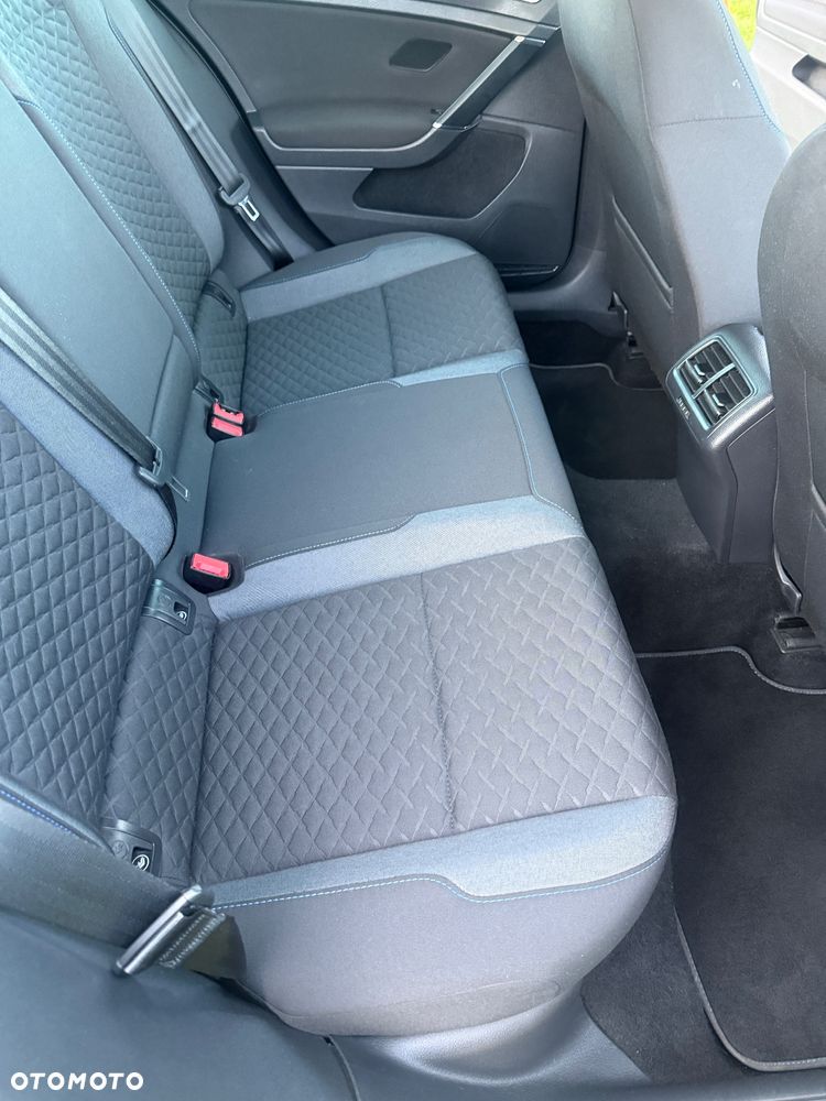 Volkswagen Golf 1.6 TDI SCR DSG Join - 12
