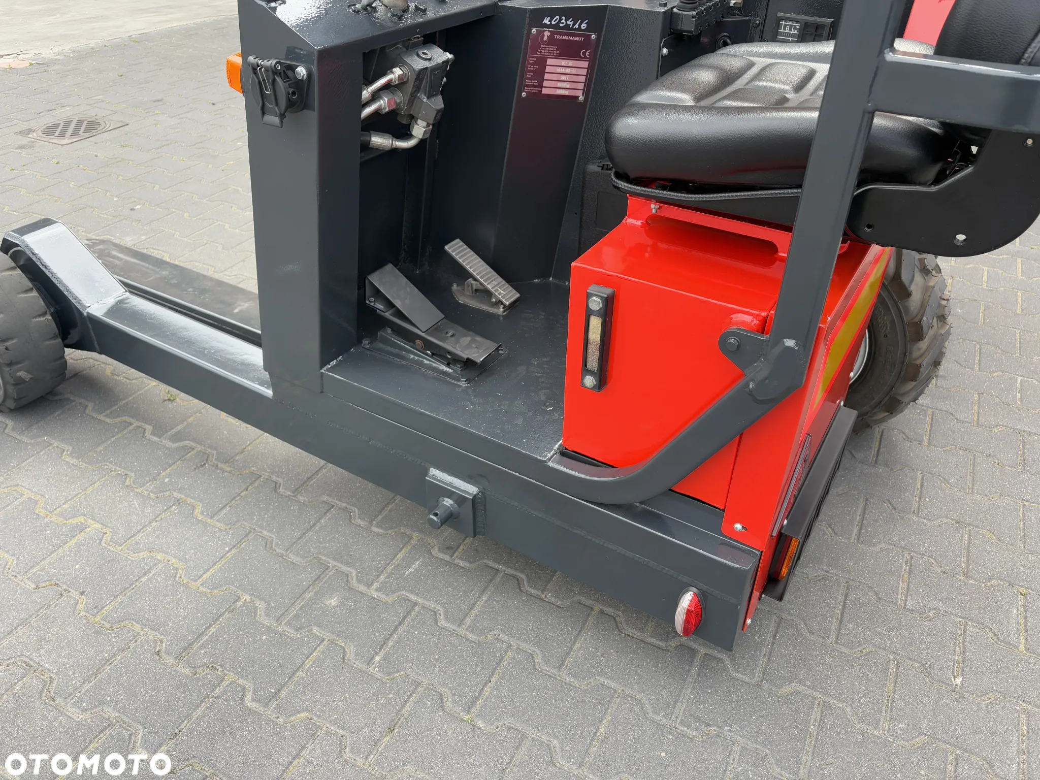 Moffett TCI 3C - 16