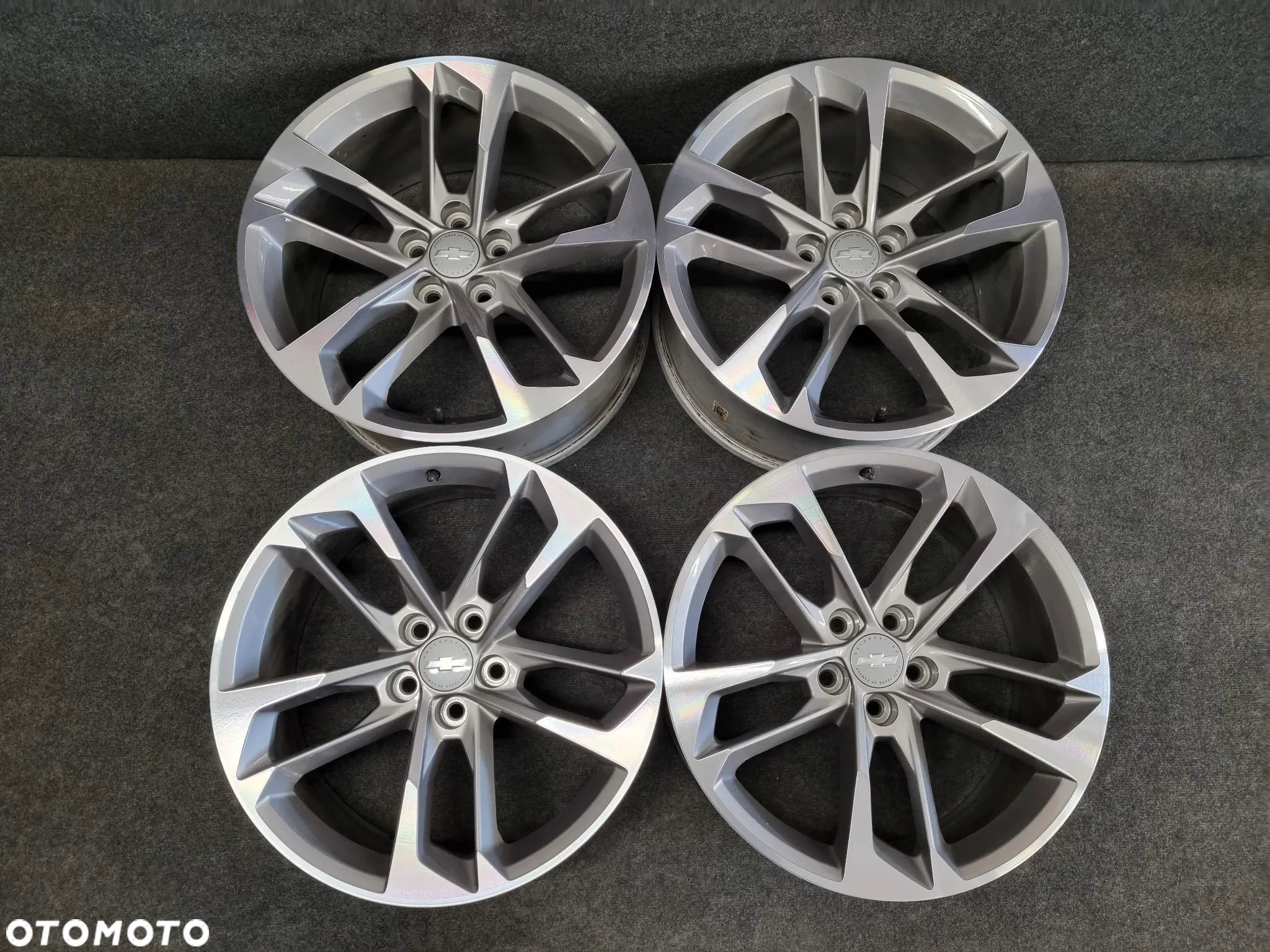 Alufelgi Chevrolet CAMARO 20 cali 5x120 4szt. + czujniki. ŁADNE! - 3