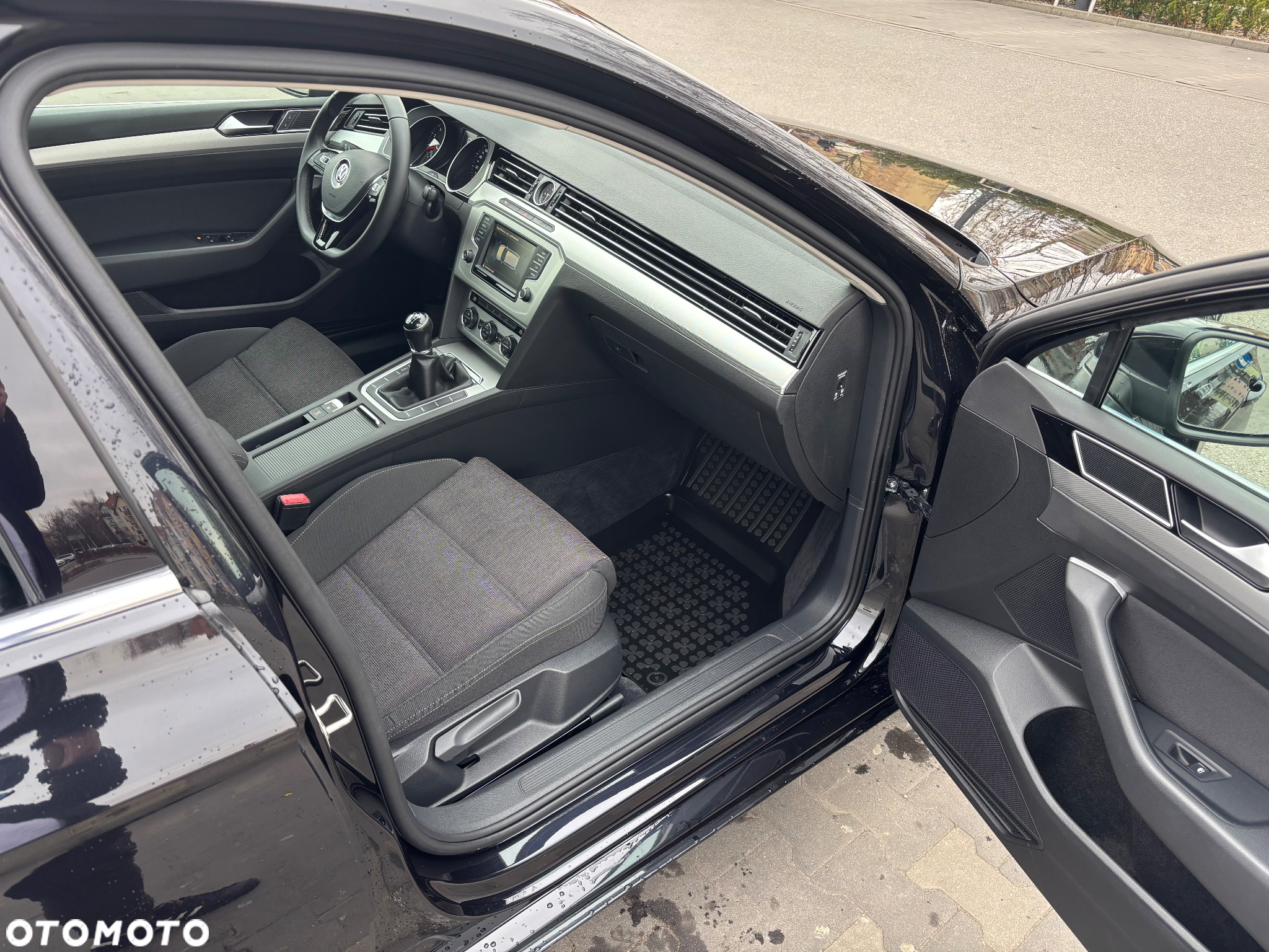 Volkswagen Passat 1.4 TSI BMT Comfortline - 12