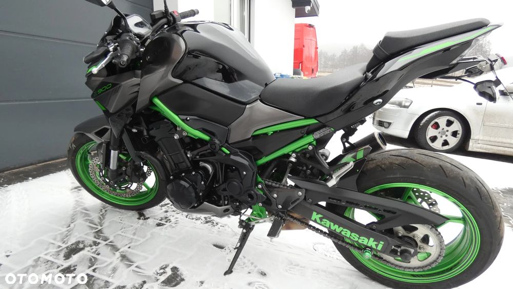 Kawasaki Z 900 - 7