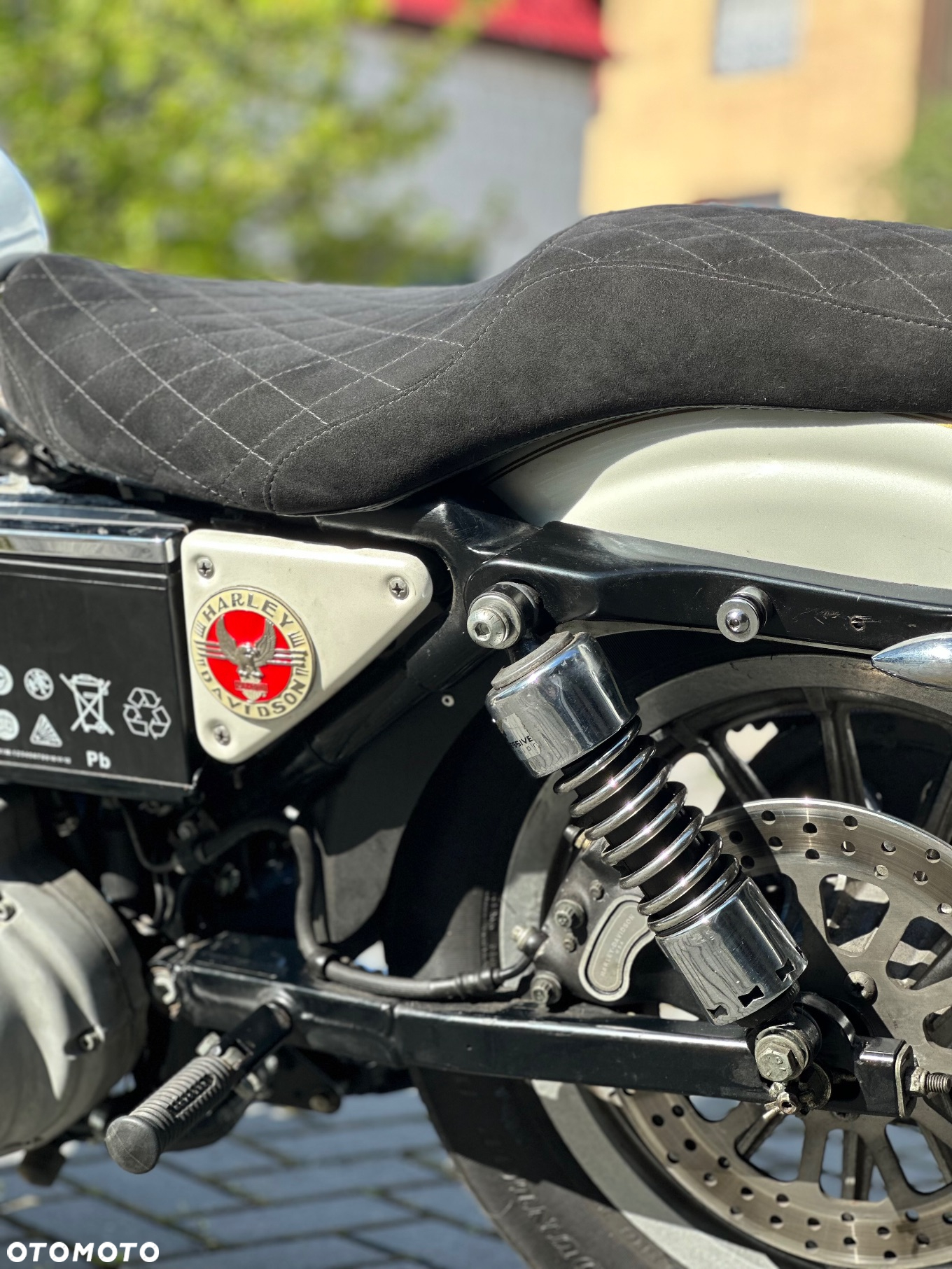 Harley-Davidson Sportster Iron 1200 - 16
