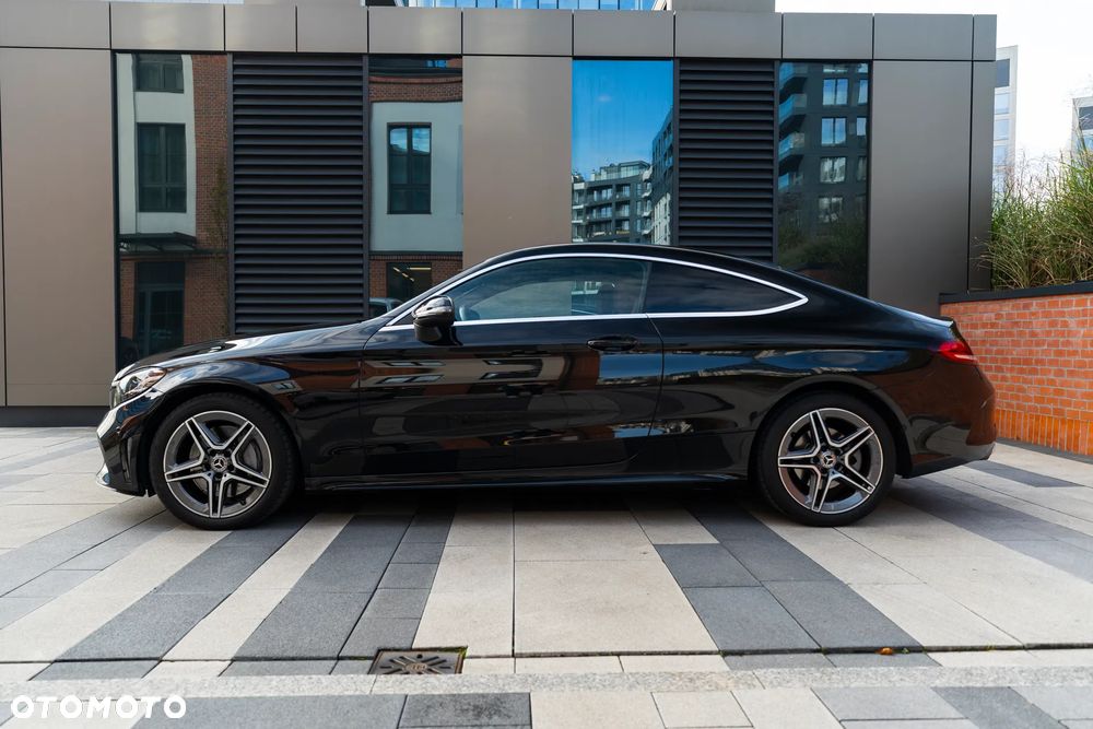 Mercedes-Benz Klasa C 300 4MATIC 9G-TRONIC - 25