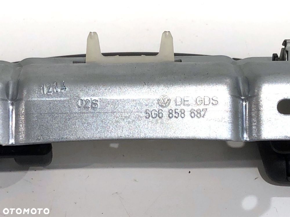 UCHWYT RĄCZKA PODSUFITKI TYŁ PRAWA - 129.00 PLN - VW GOLF VII (5G1, BQ1, BE1, BE2) 2012 - 2022 2.0 - 4