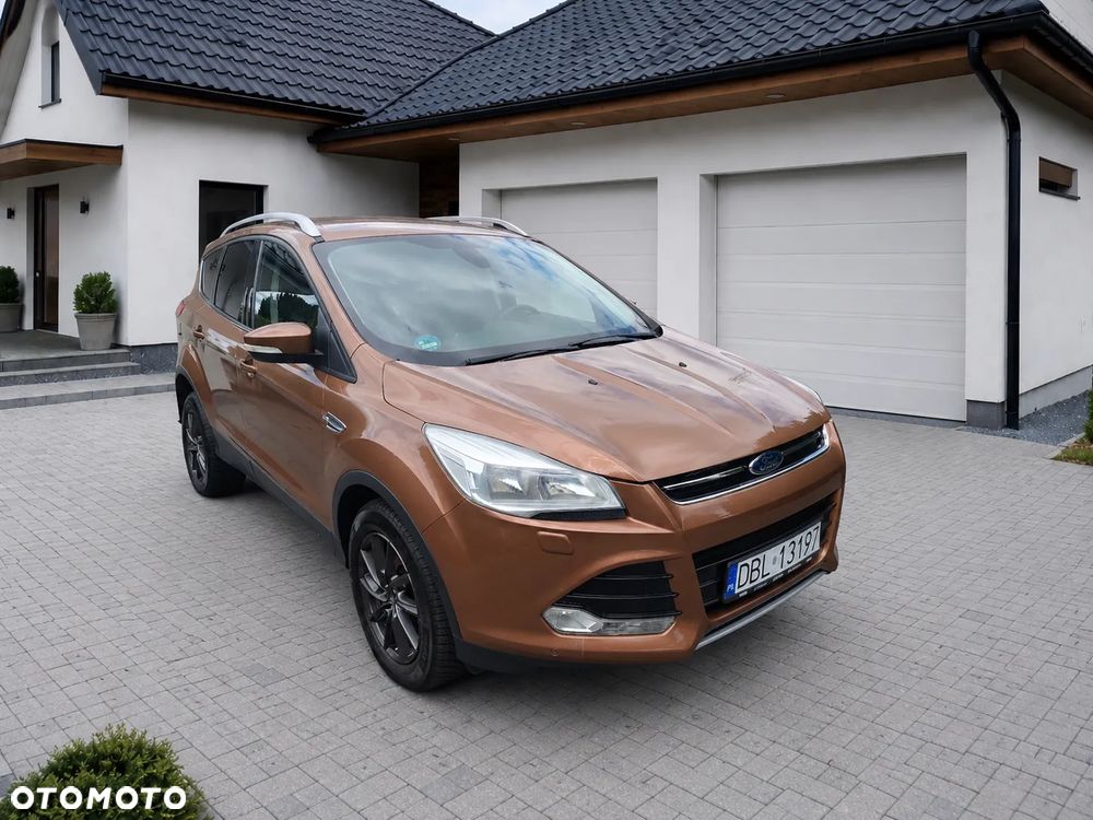 Ford Kuga 2.0 TDCi 2x4 Titanium - 5