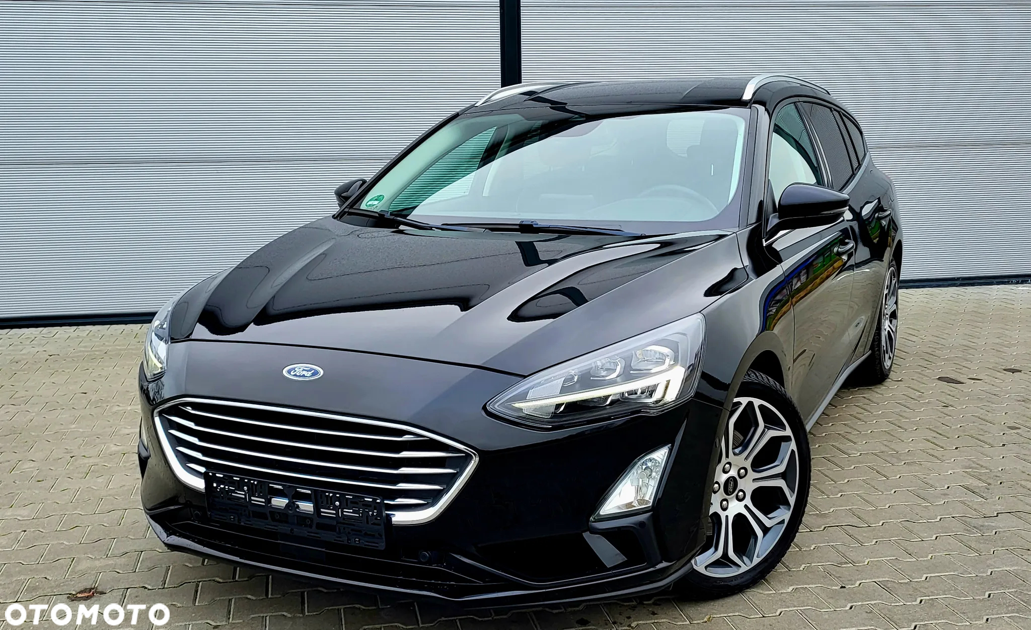 Ford Focus 1.0 EcoBoost Titanium Business - 11