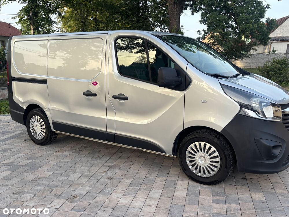 Opel VIVARO - 10