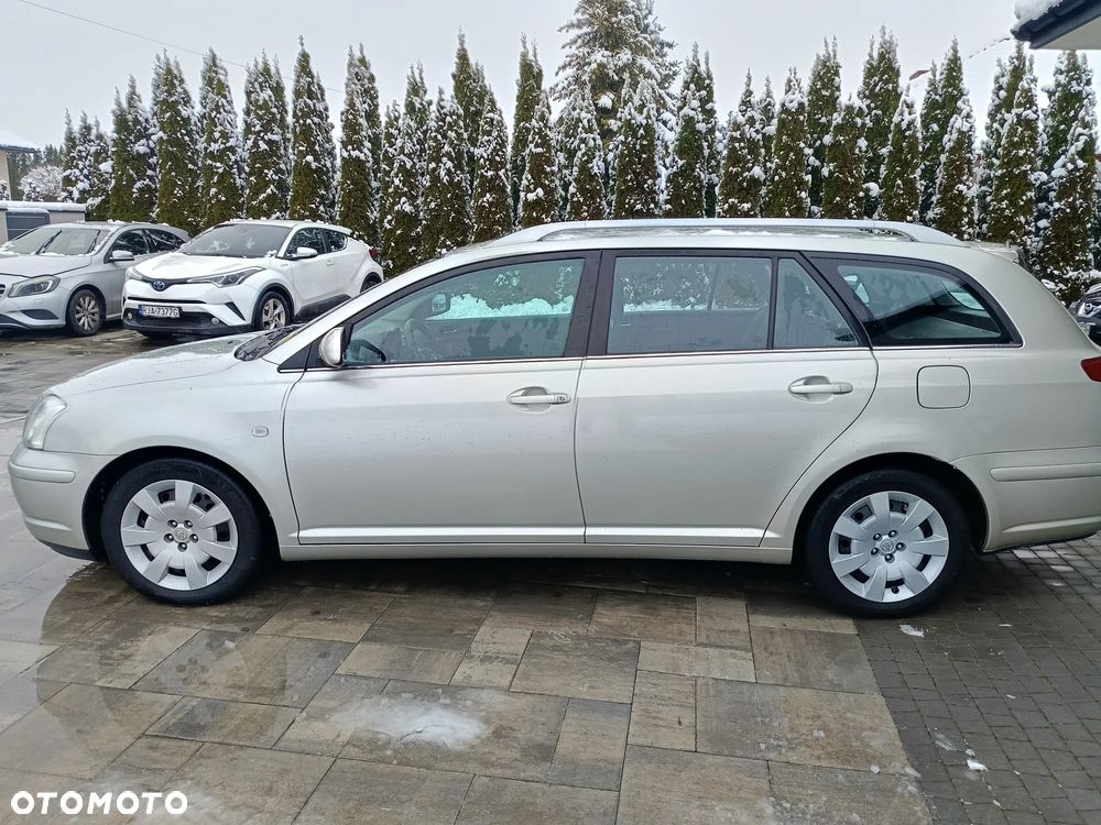 Toyota Avensis 2.0 VVT-i Edition - 8