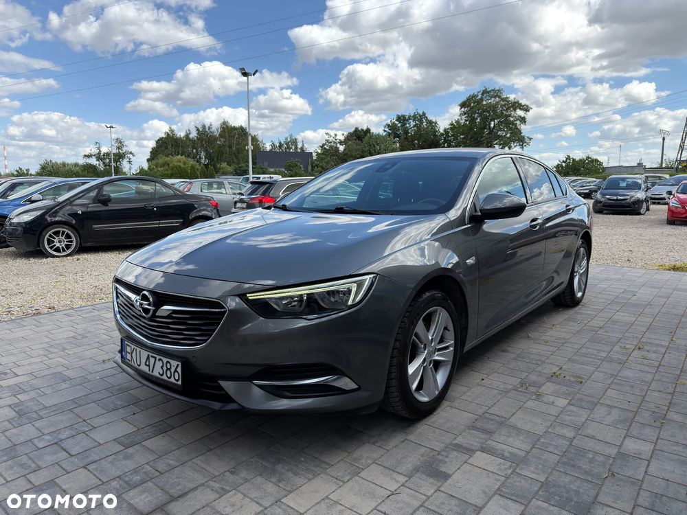 Opel Insignia 1.5 T Exclusive S&S - 22