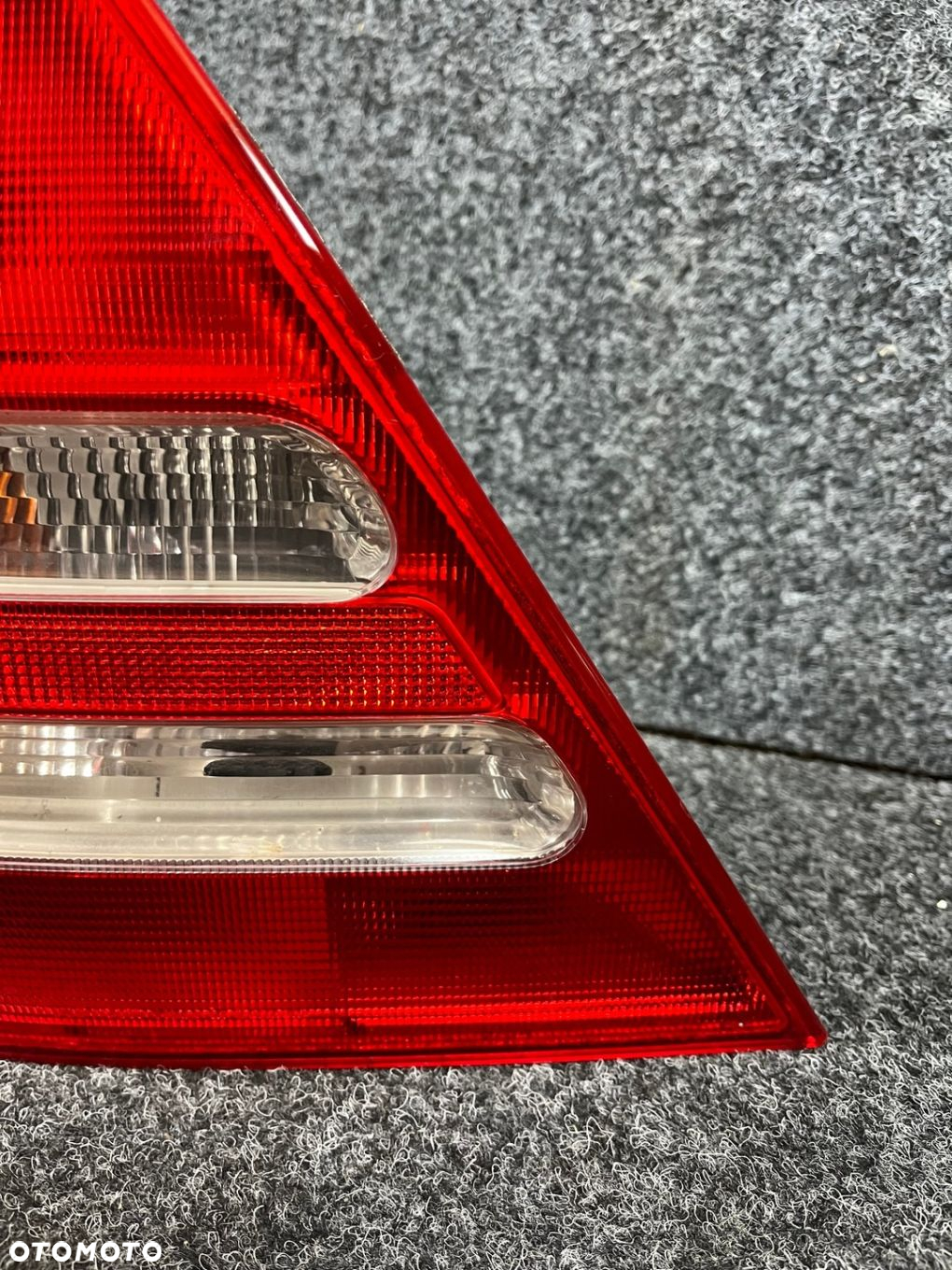 mercedes w203 sedan lampa lewa tył tylna OE europa - 5