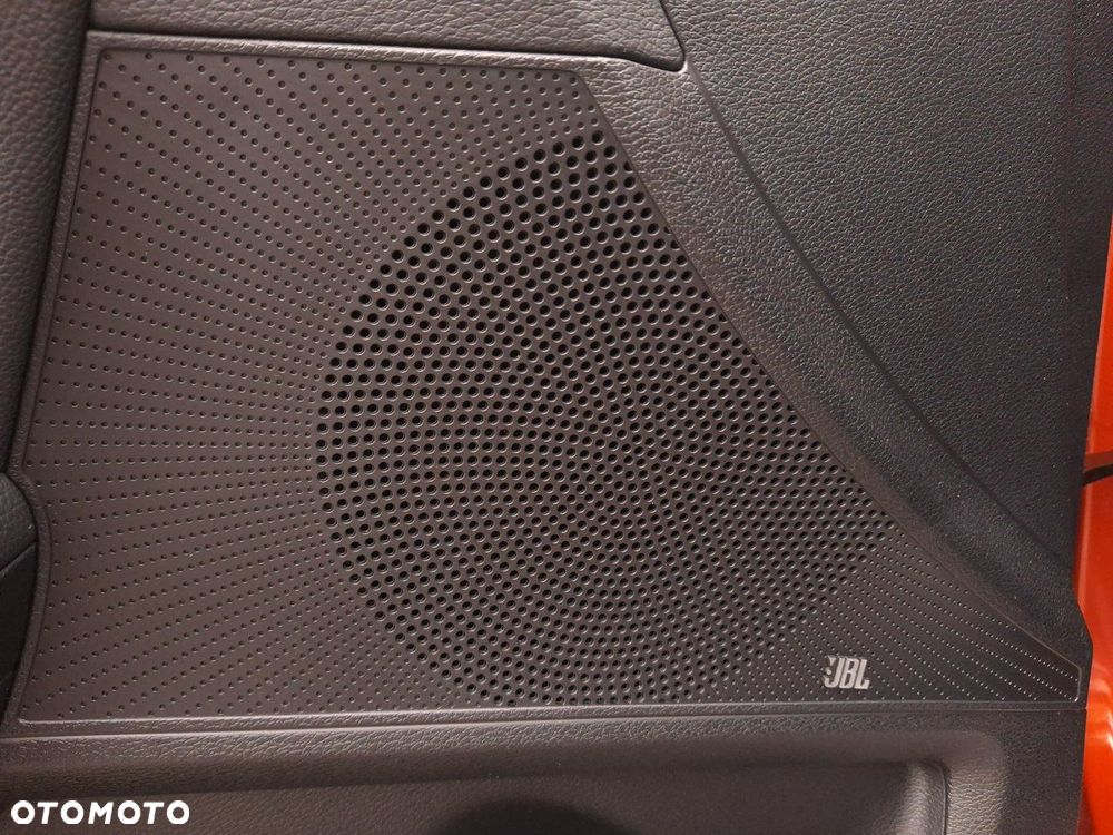 Kia XCeed 1.5 T-GDI Business Line DCT - 14