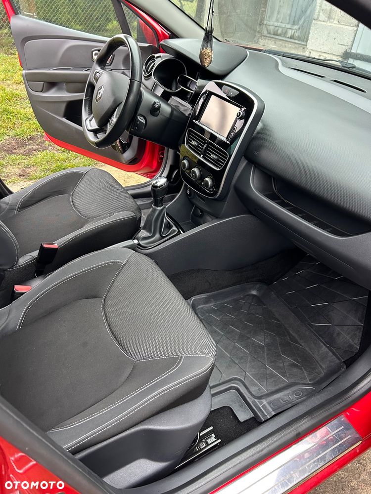 Renault Clio 1.2 16V Alize - 8