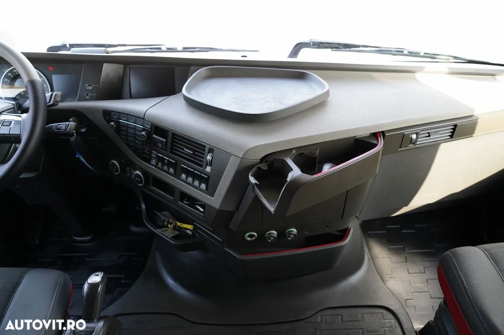 Volvo FH 460 / 7.4 M CORTINĂ / I-SAVE / I-PARK COOL / PUNTE RIDICATĂ ȘI DE DIRECȚIE / WIELTON - 29