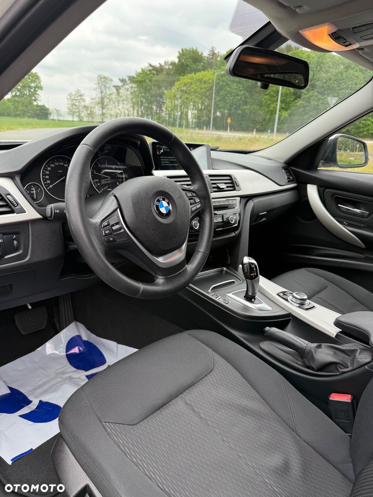 BMW Seria 3 - 20