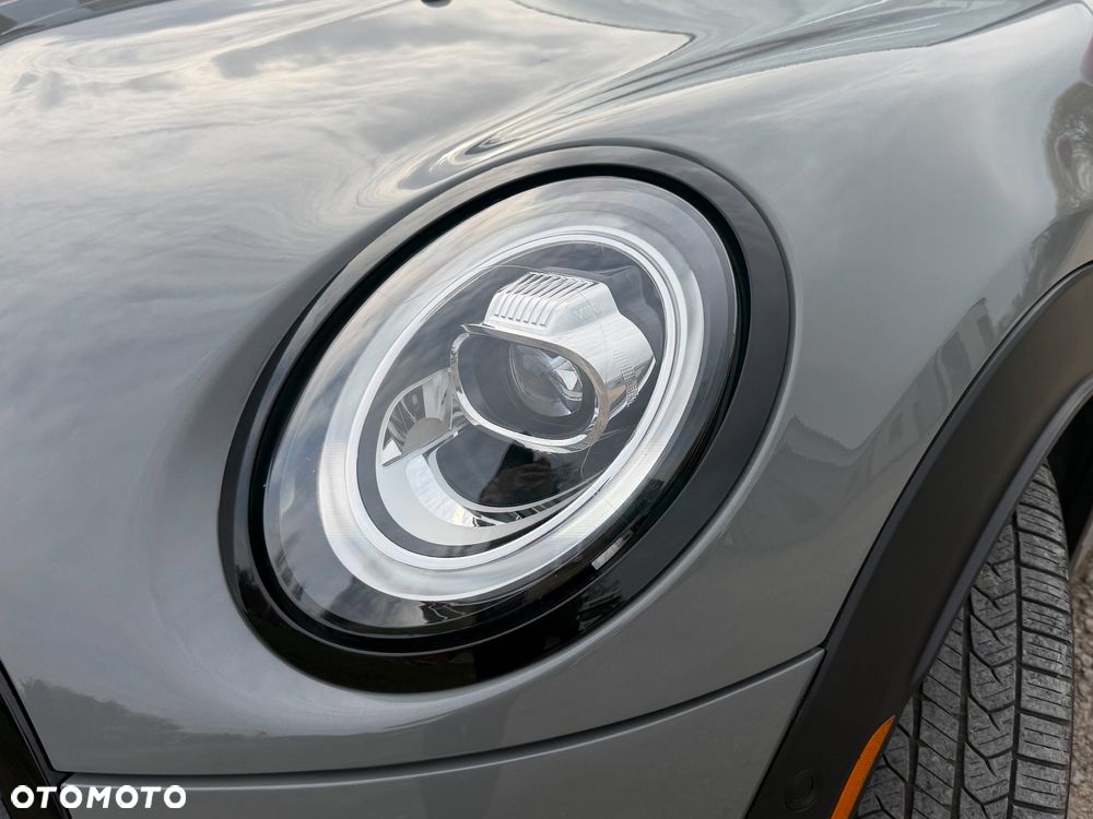 MINI Cooper John Works John Works Trim - 10