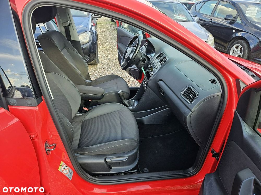 Volkswagen Polo - 10