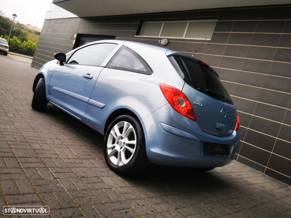 Opel Corsa 1.3 CDTI DPF - 2