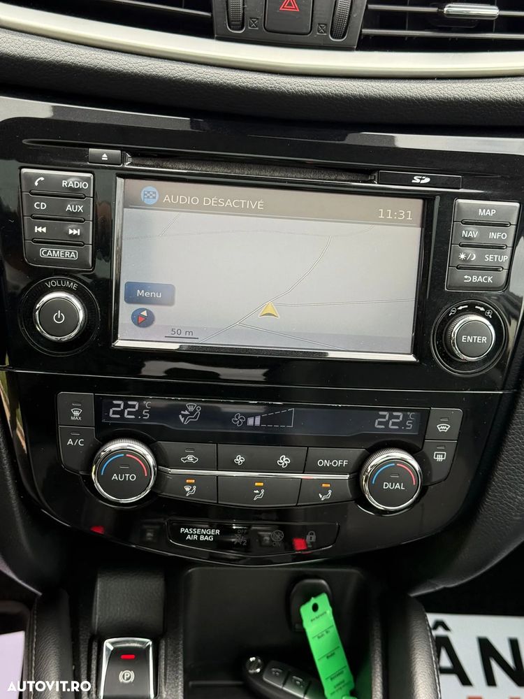 Nissan Qashqai 1.6 DCI Start/Stop Tekna - 13