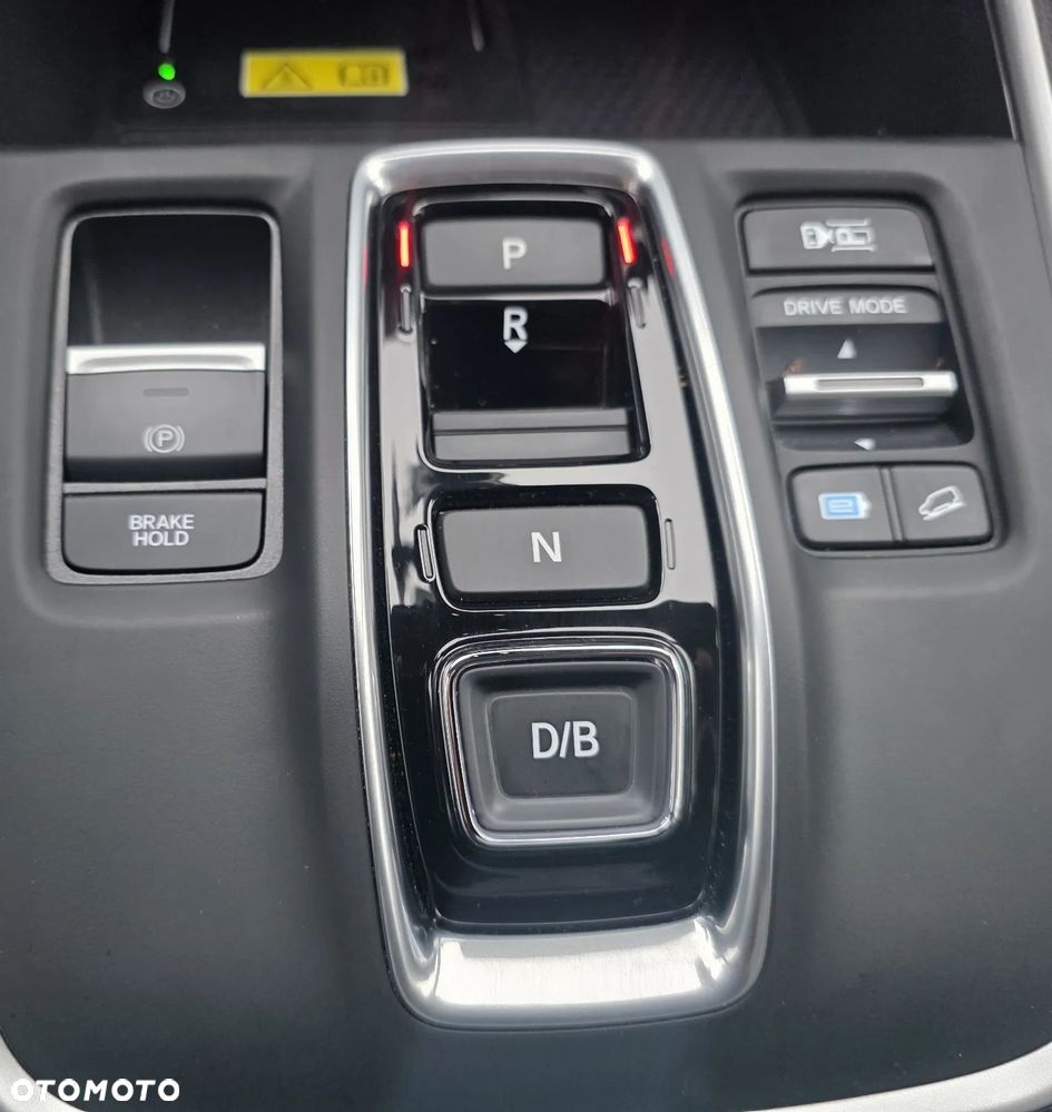 Honda CR-V 2.0 i-MMD PHEV Advance Tech 2WD CVT - 16