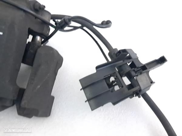 Pinça Travao Frente Dto Mercedes-Benz R-Class (W251, V251) - 4