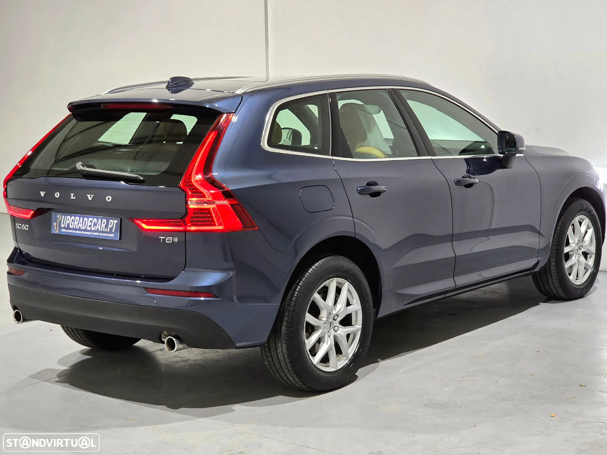 Volvo XC 60 2.0 T8 PHEV Momentum AWD - 23