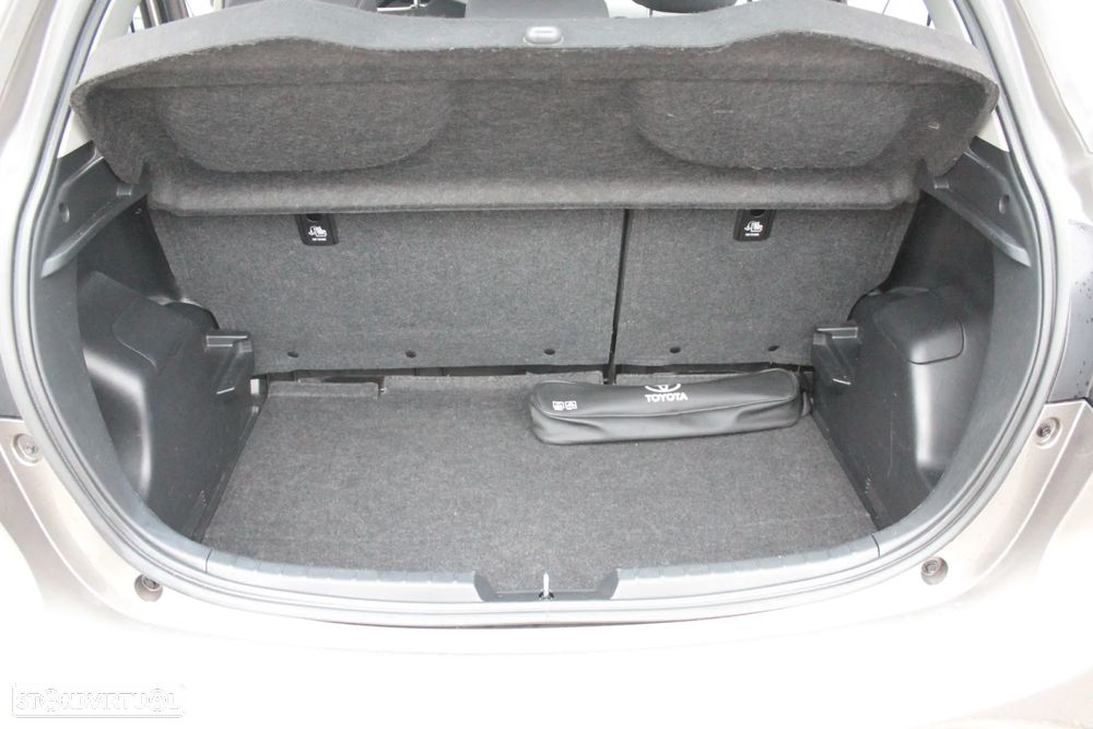 Toyota Yaris 1.0 VVT-i Comfort+P.Style - 20