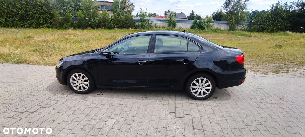 Volkswagen Jetta 1.2 TSI Comfortline - 5