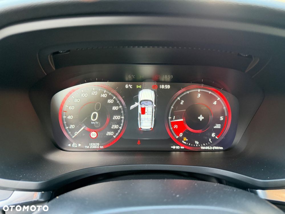 Volvo V60 D3 Summum - 16