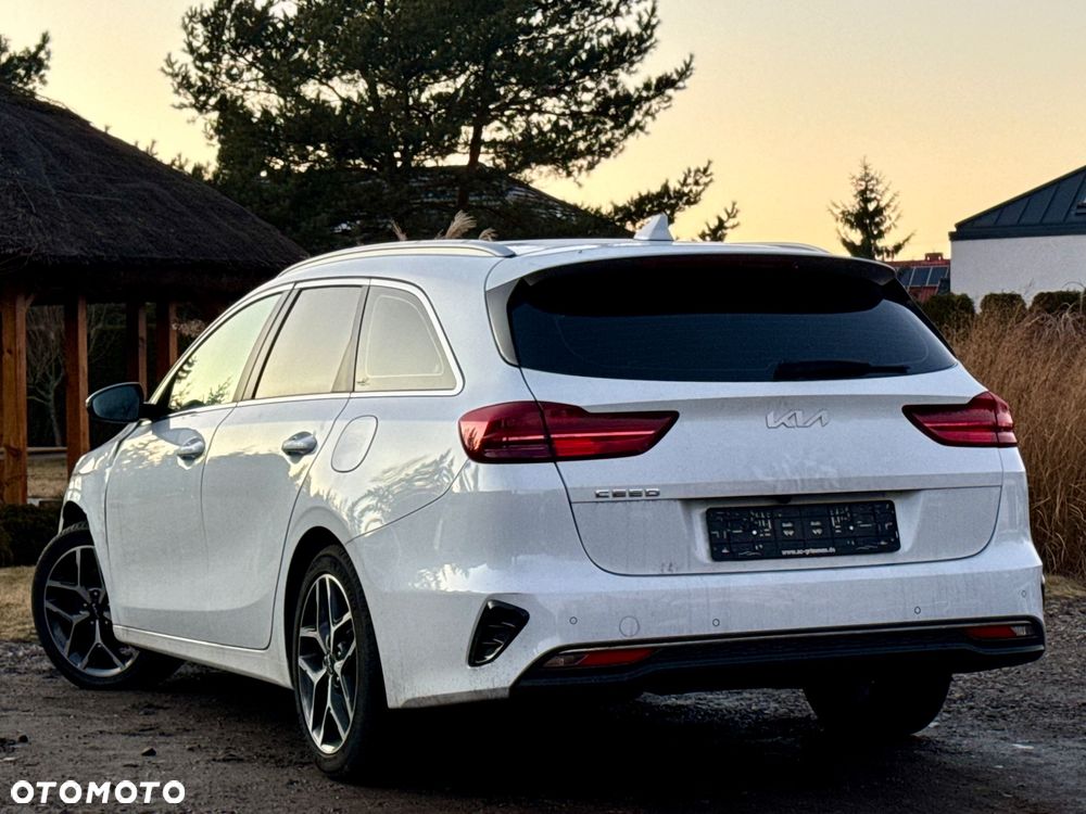 Kia Ceed 1.6 CRDi Eco-Dynamics+(48V Mild-Hybr.) DCT7 Spirit - 8