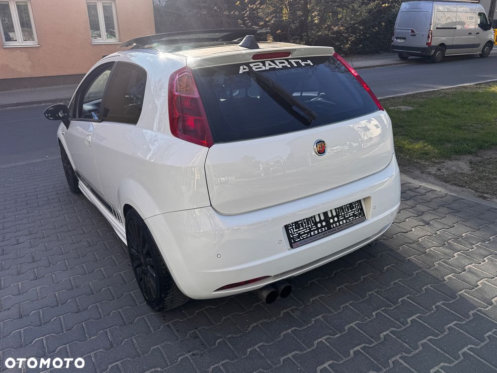 Fiat Grande Punto 1.4 T-Jet 16V Racing - 4