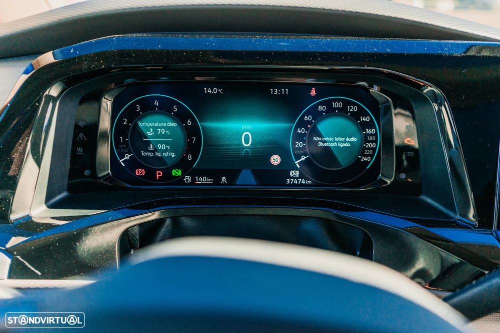 VW Multivan 2.0 TSI Style Longa DSG - 18