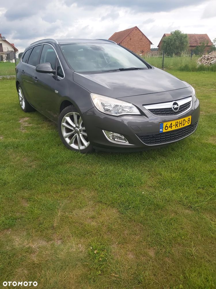 Opel Astra 1.4 Turbo Cosmo - 6