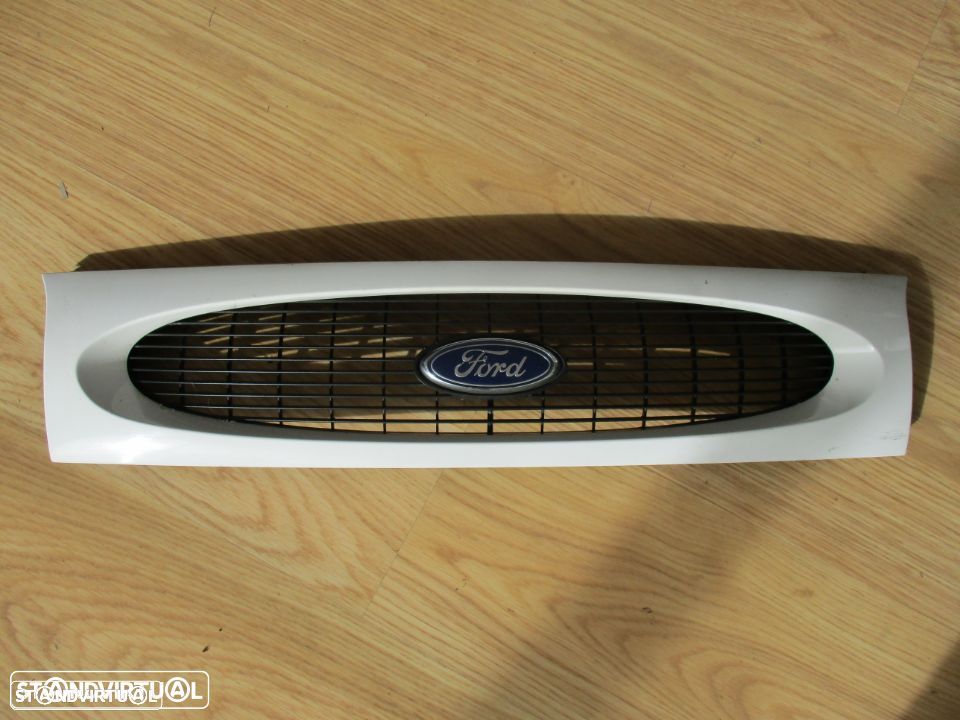 Grelha frontal Ford Fiesta - 1